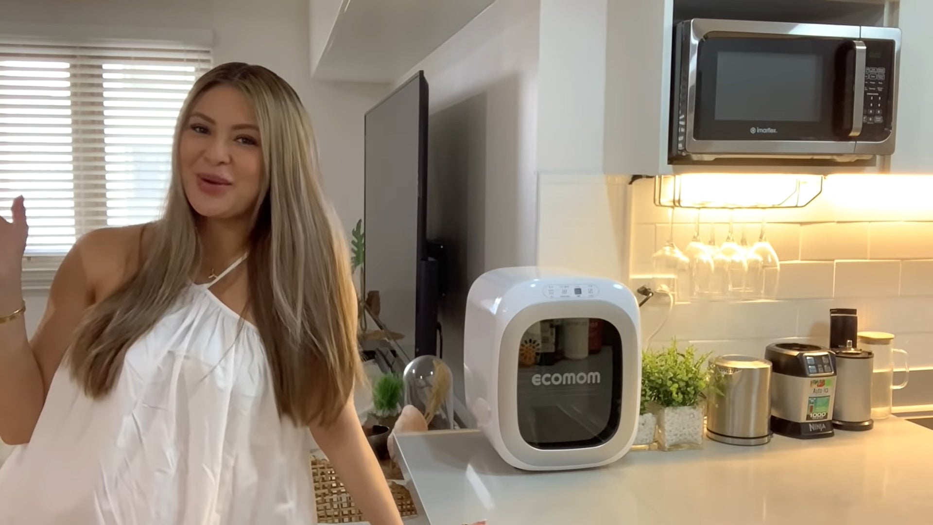 Ecomom featured in Sam Pinto's Condo Tour!