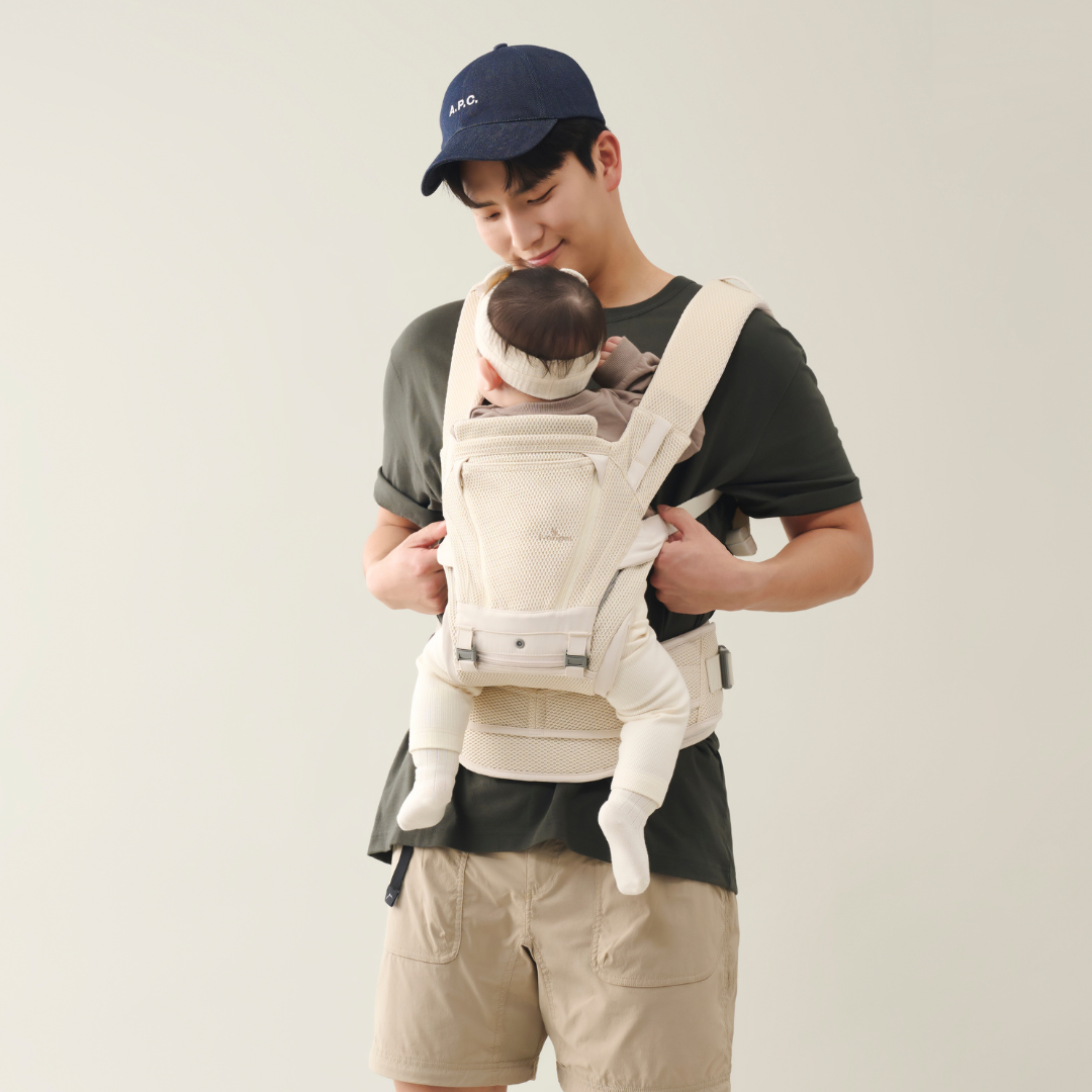 I-Angel Dr. Dial Fold Air All-In-One Hipseat Carrier