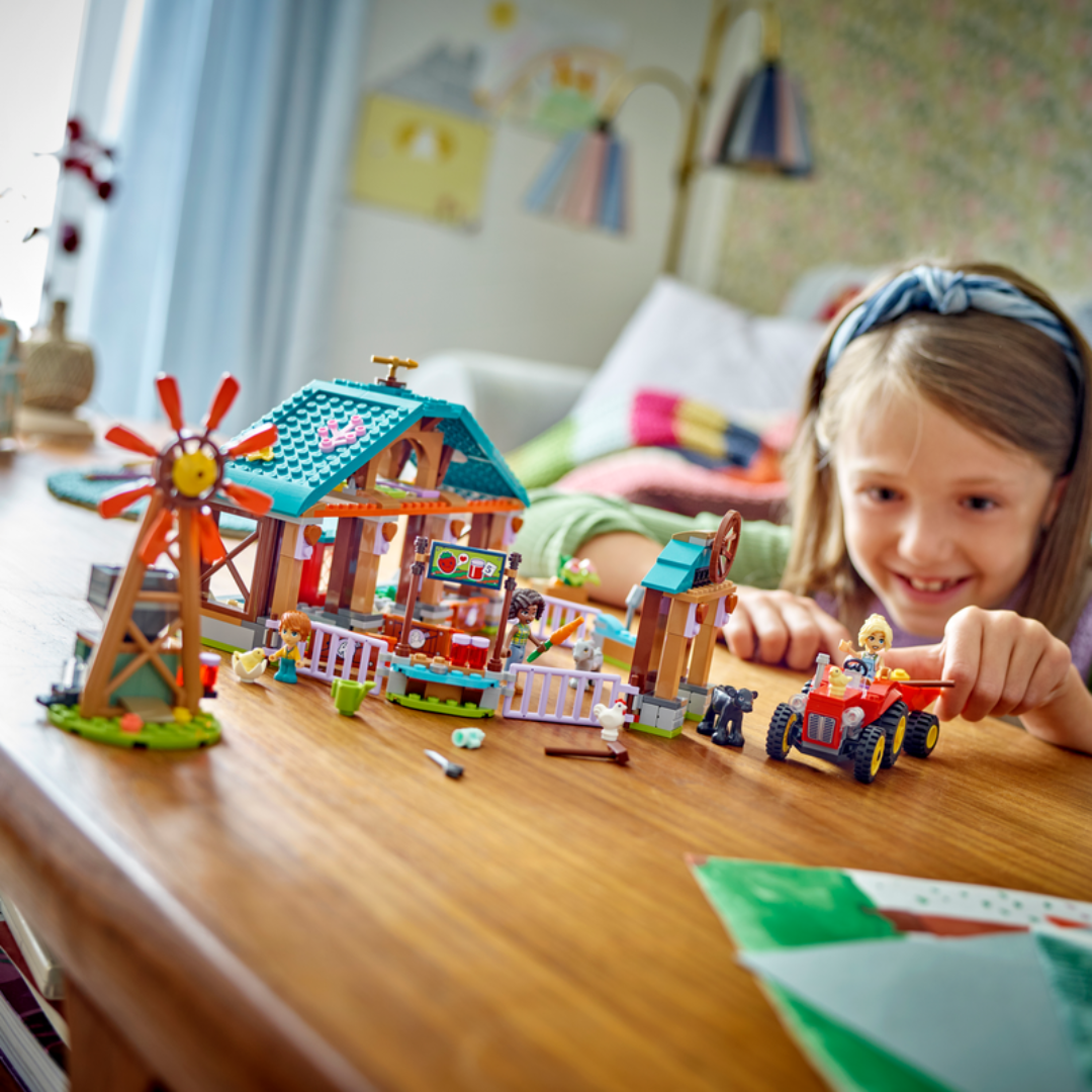 Lego Friends Farm Animal Sanctuary