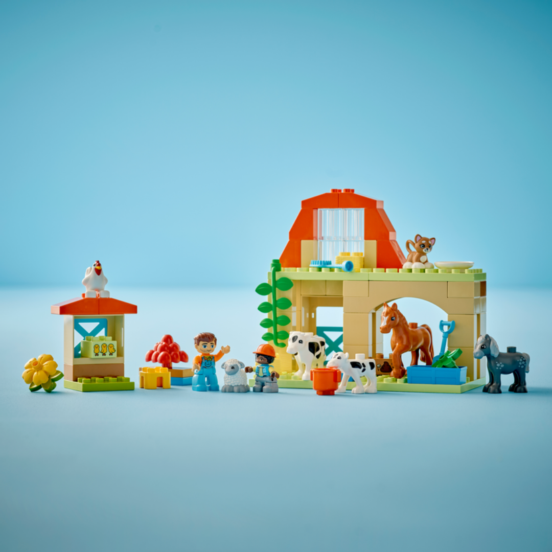 Lego Duplo Caring For Animals At The Farm