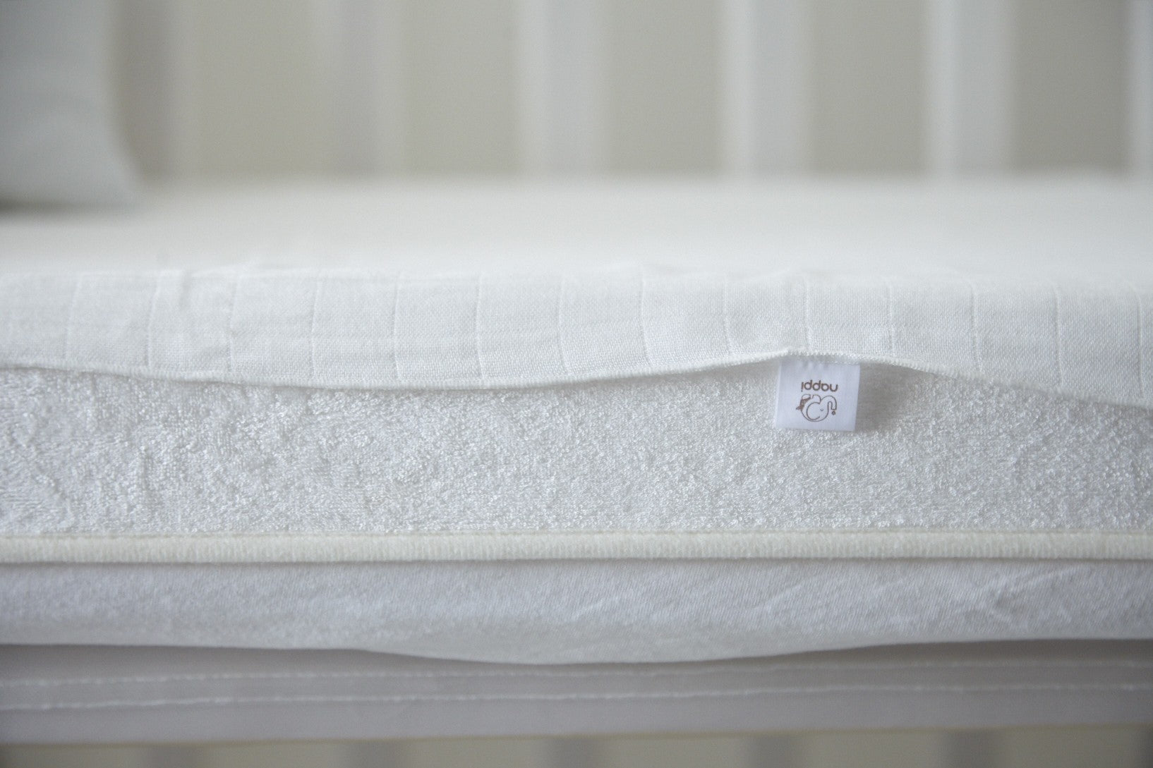 Nappi Bamboo Waterproof Mat - Large - Mighty Baby PH