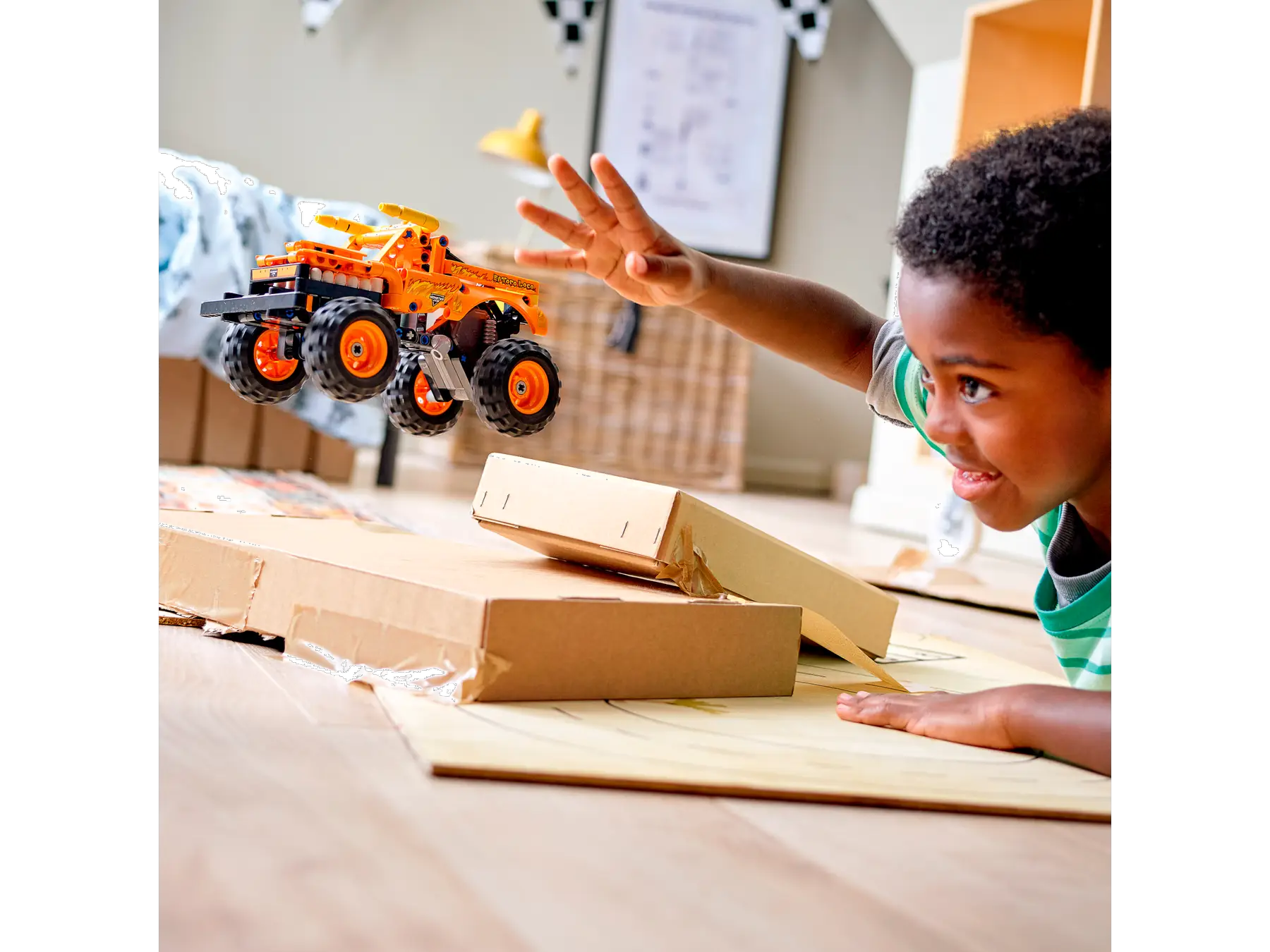 Lego Technic Monster Jam El Toro Loco