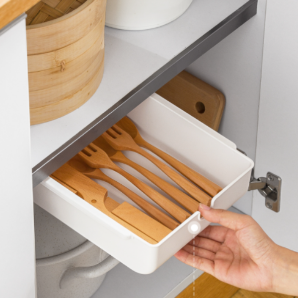 UrbanFinds Under the Table Storage Box