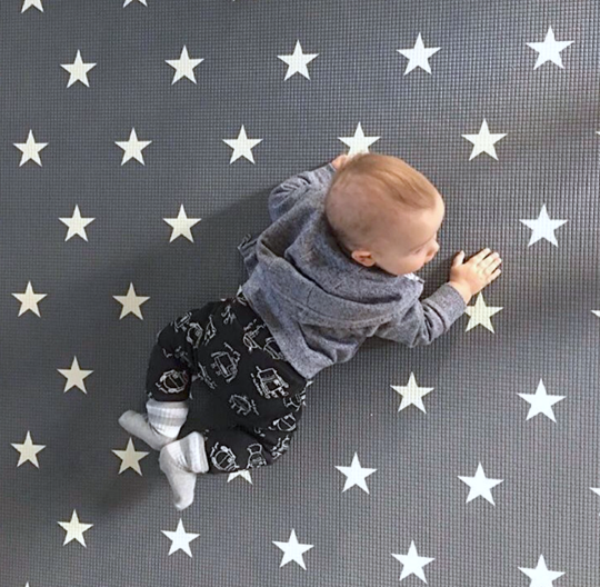 Play With Pieces - Star/Camo Playmat