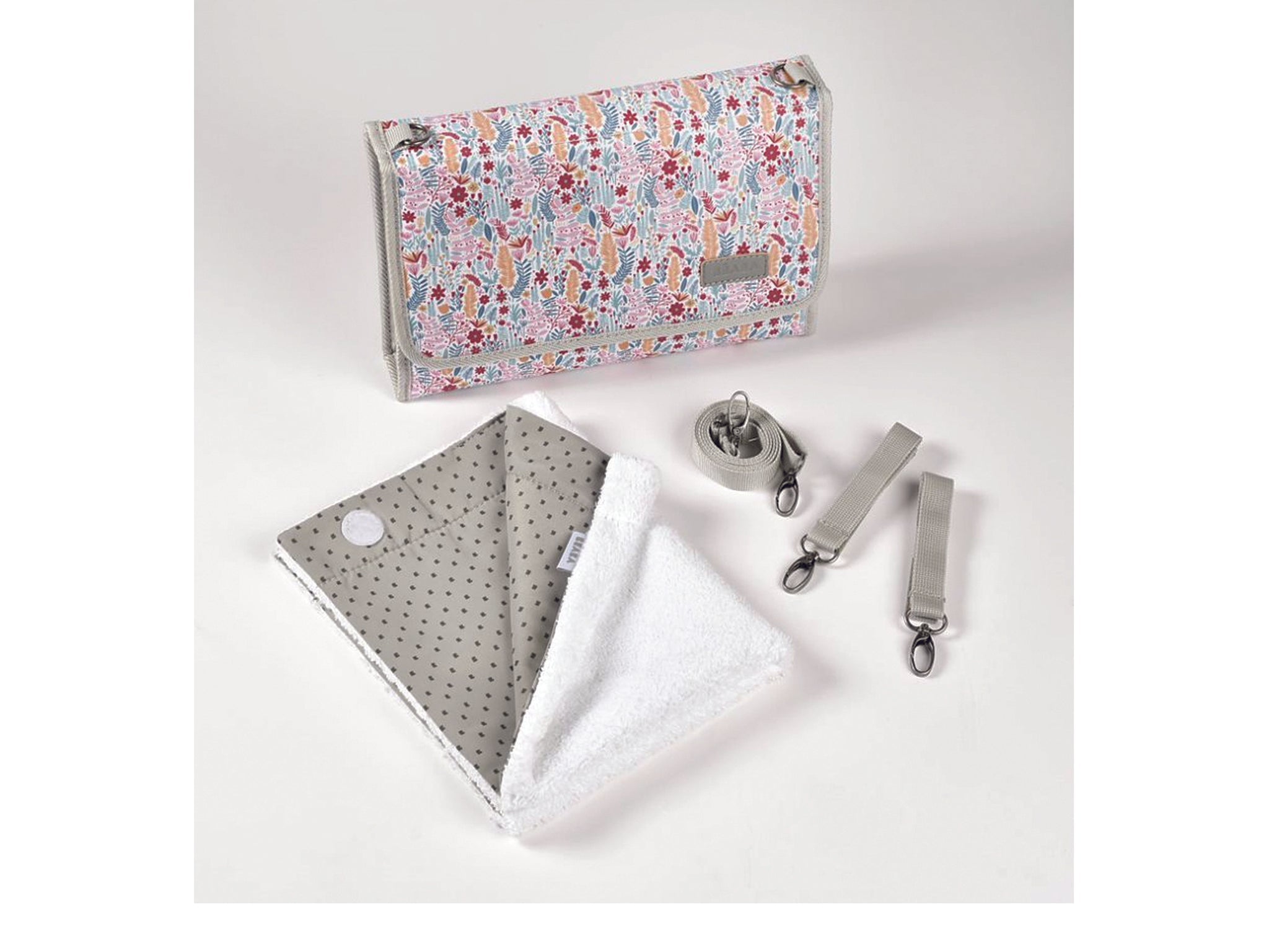 Beaba On-the-go Changing Pouch