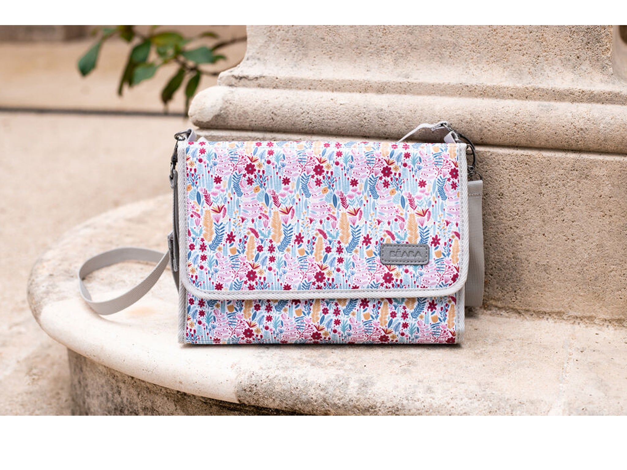 Beaba On-the-go Changing Pouch