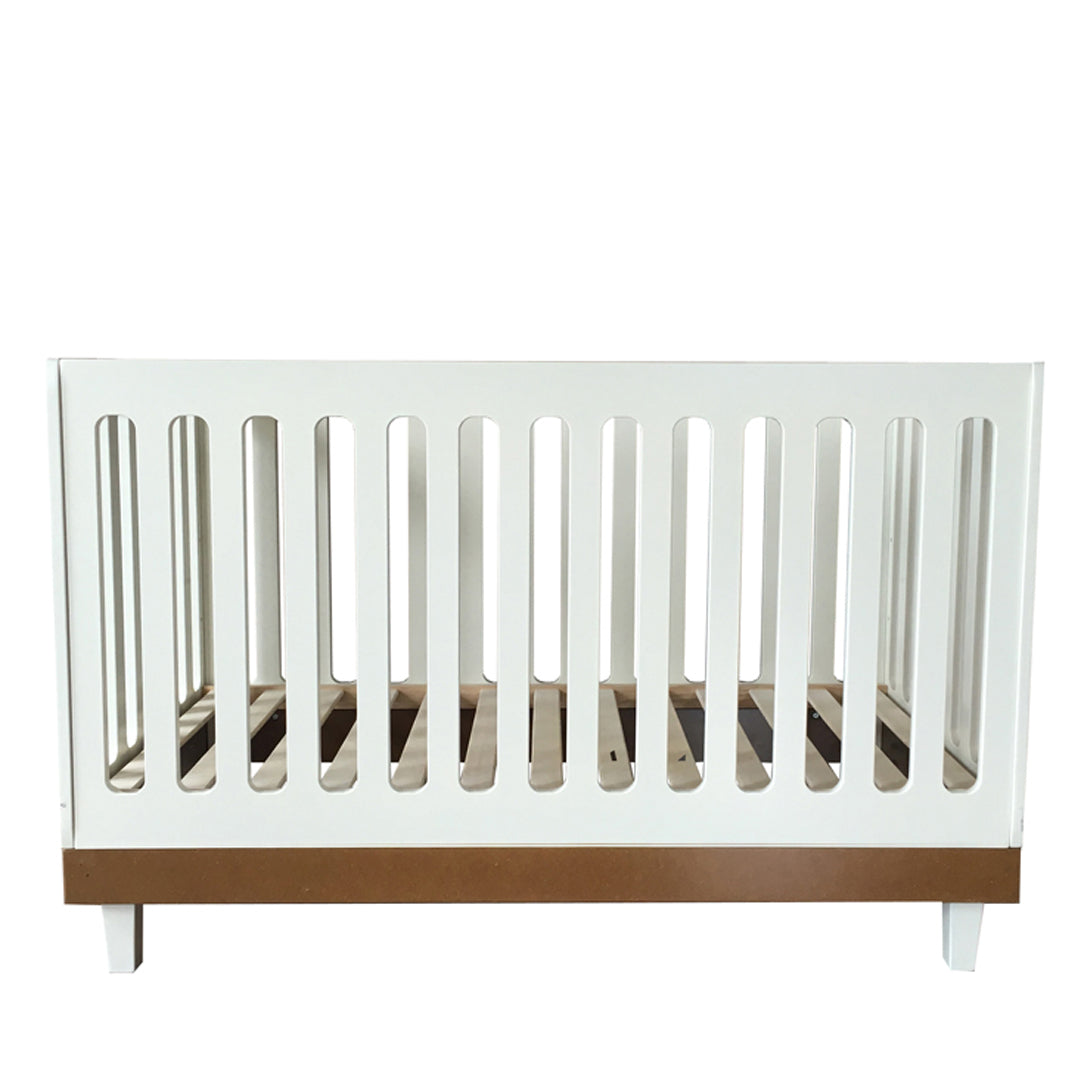Cuddlebug Madison 3in1 Convertible Crib