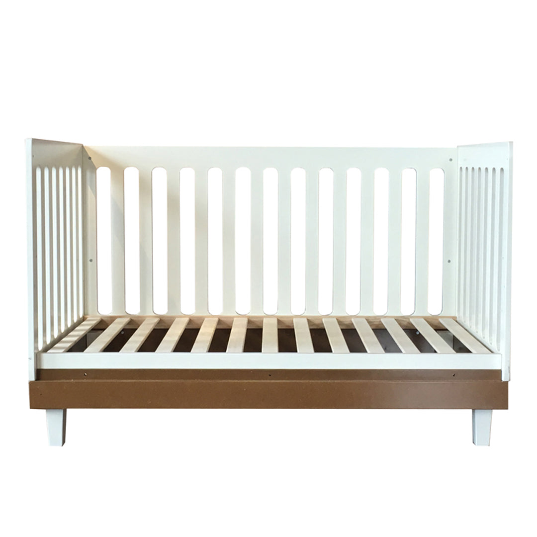 Cuddlebug Madison 3in1 Convertible Crib
