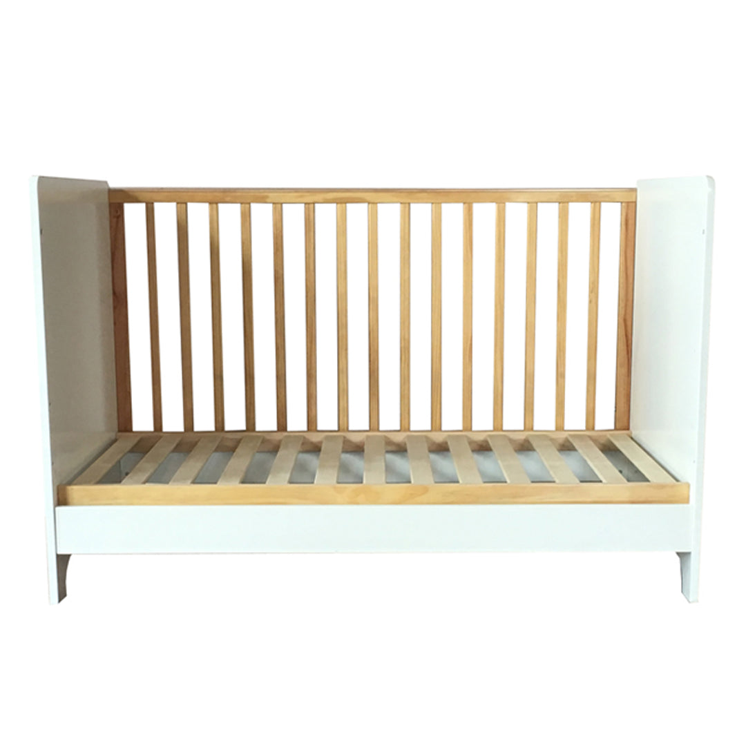 Cuddlebug Vernon 3in1 Convertible Crib