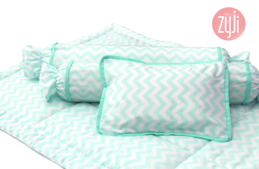 Zyji 4 PC Bedding Set for Pack and Play Cribs (26" x 38")
