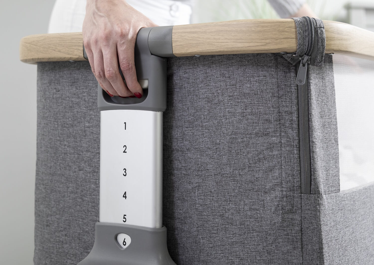 Tutti Bambini CoZee Bedside Crib