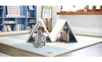 Cream haus best sale folding play mat