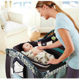 Graco Pack 'N Play with Reversible Napper & Changer in Boden
